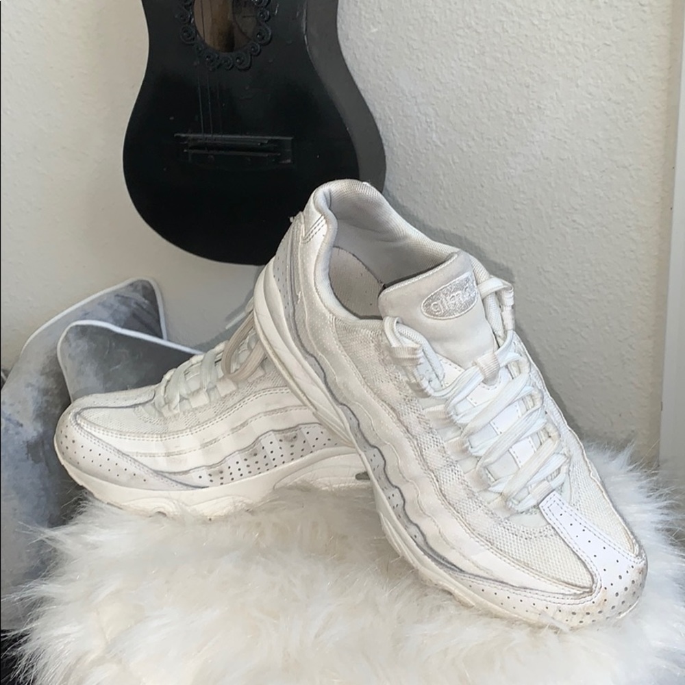 COPY - UNISEX Nike Air Max 95 (I WILL CLEAN)